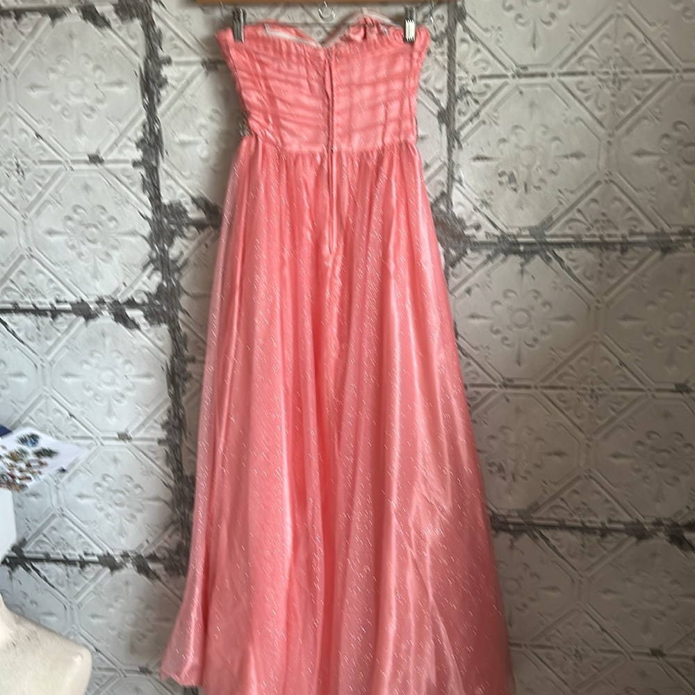Elegant Pink Strapless sparkly prom dress Gown - Picture 7 of 9